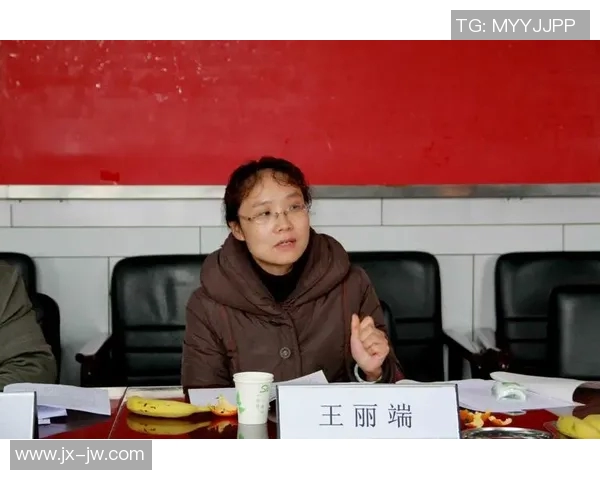 重庆足球队心理素质分析与提升策略探讨 重庆足球队心理素质分析与提升策略探讨