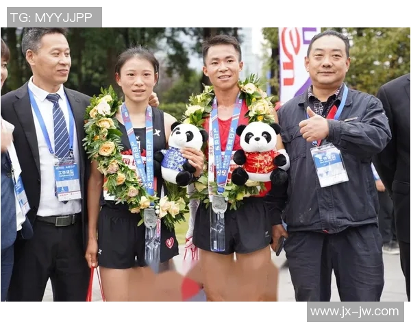 成都滑板队在城市马拉松中的速度表现分析与点评