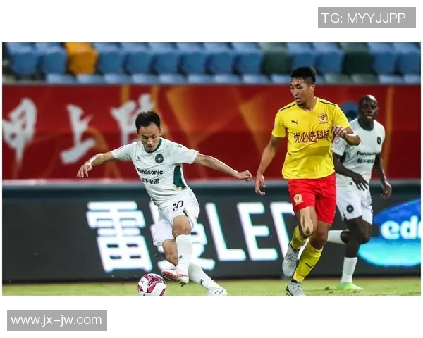 成都羽毛球队在全国锦标赛中以73分稳居积分榜首位展现强劲实力